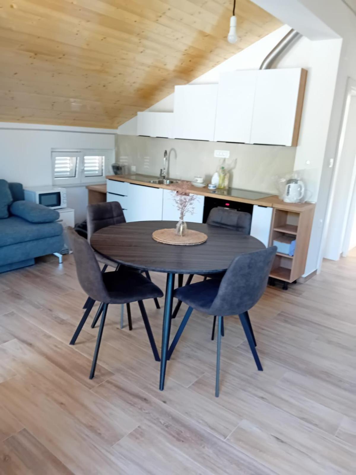 Apartment Mrkić Biograd Na Moru Bagian luar foto