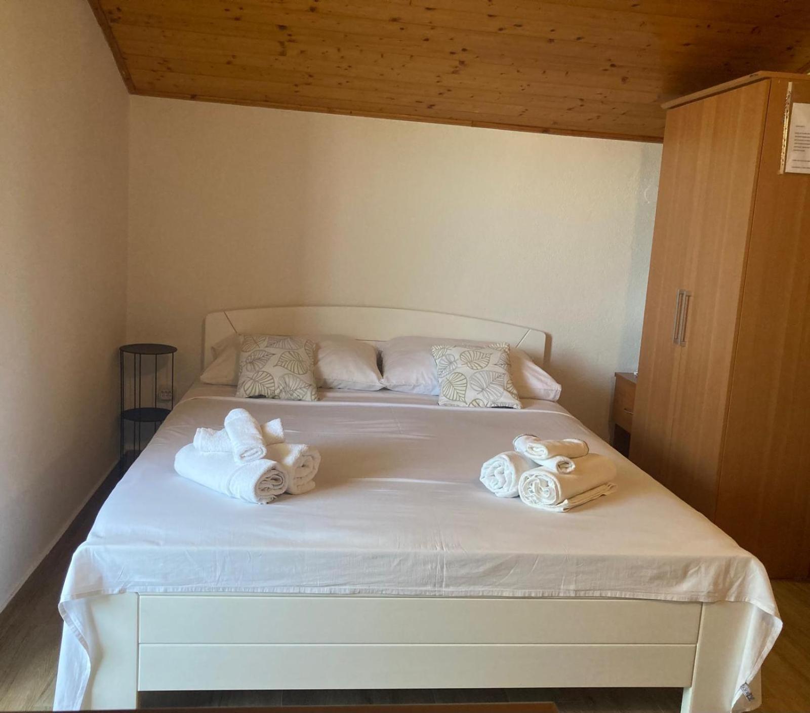 Apartment Mrkić Biograd Na Moru Bagian luar foto