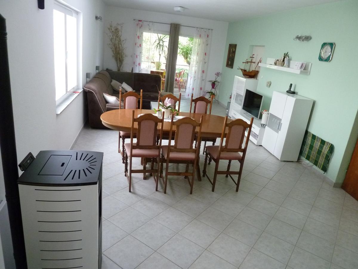 Apartment Mrkić Biograd Na Moru Bagian luar foto