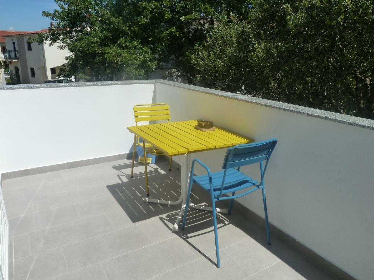 Apartment Mrkić Biograd Na Moru Bagian luar foto