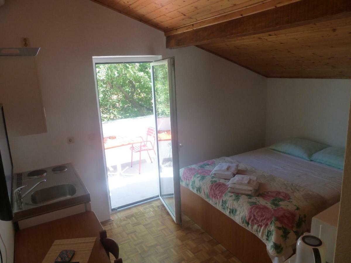 Apartment Mrkić Biograd Na Moru Bagian luar foto