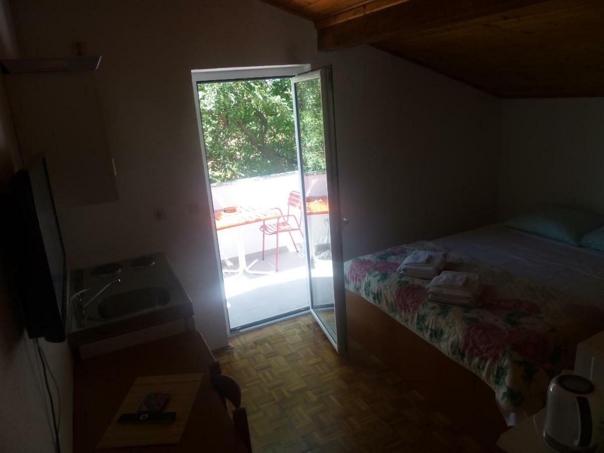 Apartment Mrkić Biograd Na Moru Bagian luar foto